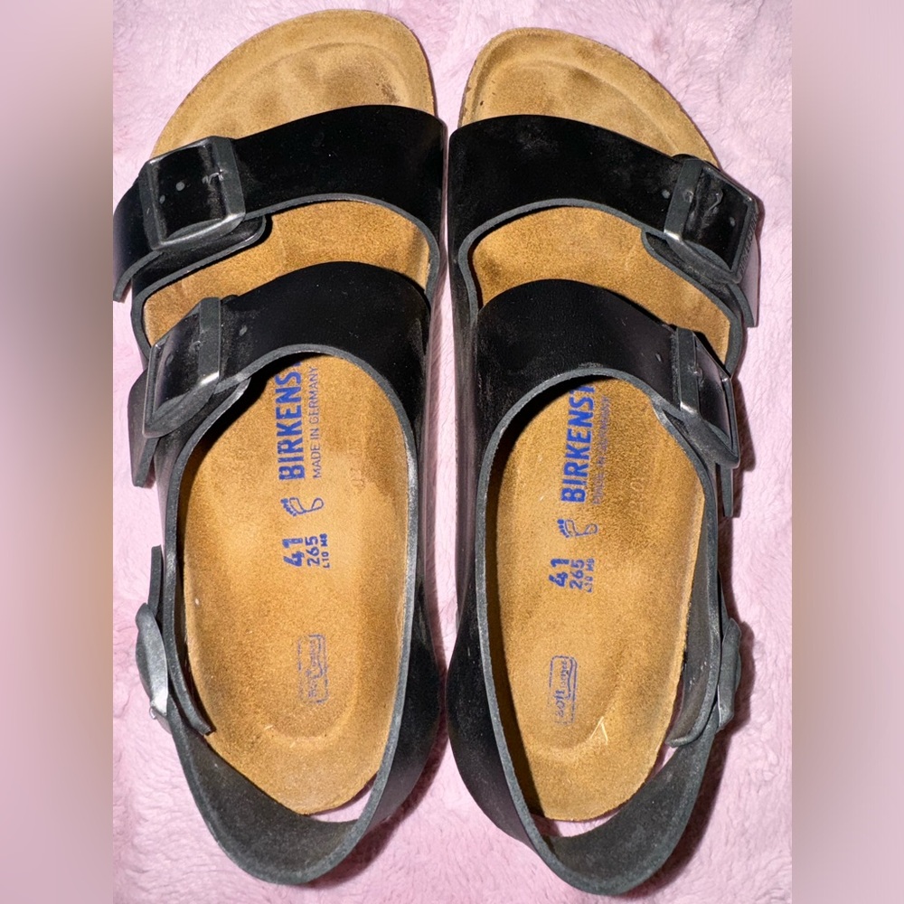 Birkenstock black sandals